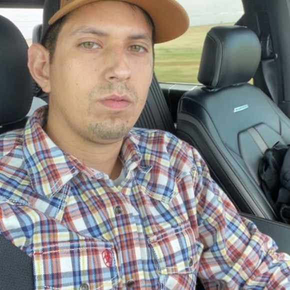 Meet your Posher, Hugo - Picture 1 of 1